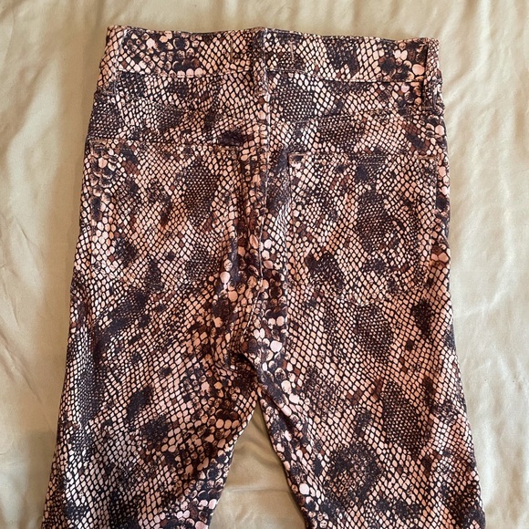High Rise Snake Print Jeans ๐ - Picture 6 of 11